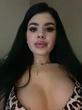 Check-out our online cams range and interact on a personal level with our sweet girls streamers, showing off their voluptuous shapes and toys.