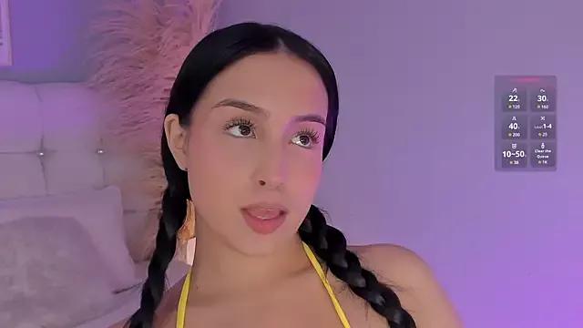 Check-out our online cams range and interact on a personal level with our sweet girls streamers, showing off their voluptuous shapes and toys.