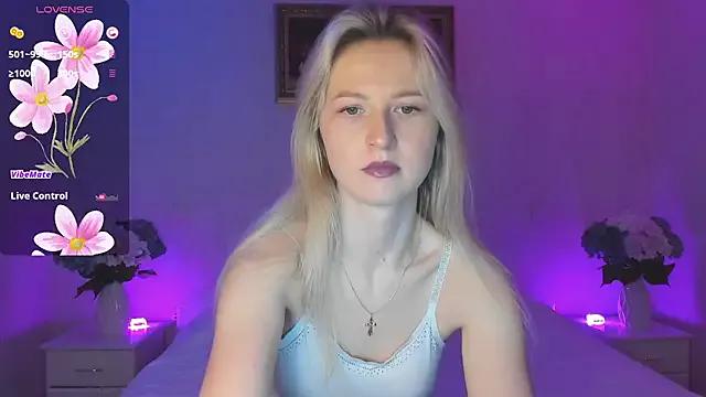 AnyaRusaya from StripChat is Freechat