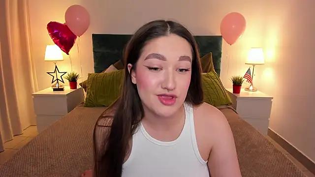 Check-out our online cams range and interact on a personal level with our sweet girls streamers, showing off their voluptuous shapes and toys.