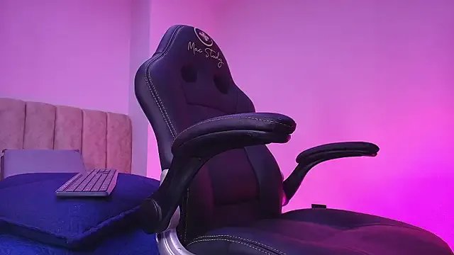 arl_chloee — show anal