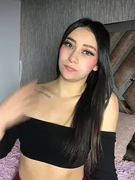 AshleyPinkk_ — I show my hidden tits
