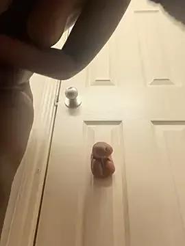 Photos of bambinokitt3n from StripChat is Freechat