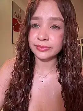 Check-out our online cams range and interact on a personal level with our sweet girls streamers, showing off their voluptuous shapes and toys.