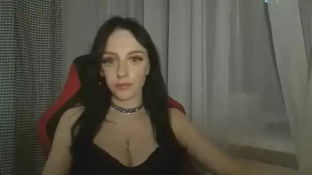 Blacky_queen from StripChat is Freechat
