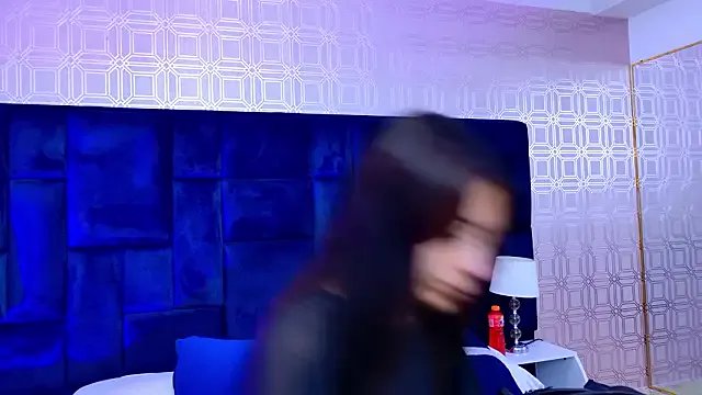 Celeste_Clarke — Lush inserted + Dildo penetration