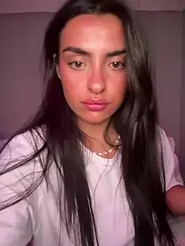 Photos of cute_carly_ from StripChat is Freechat