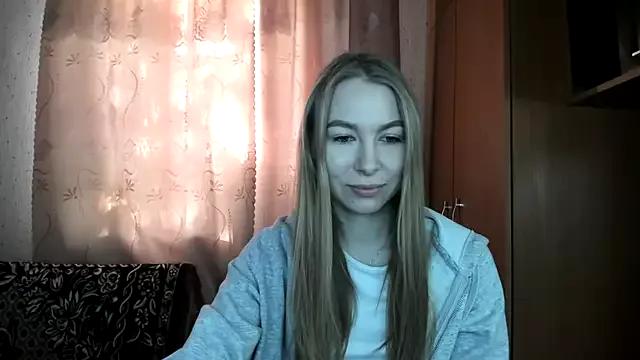 Dana_flowers from StripChat is Freechat