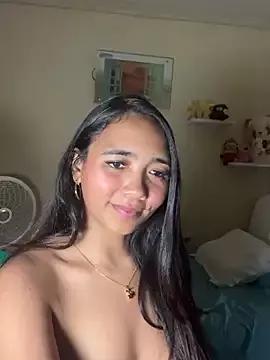 effie_castroo from StripChat is Freechat