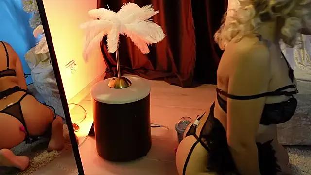 EllaWhisper — Make me drippimg wet!