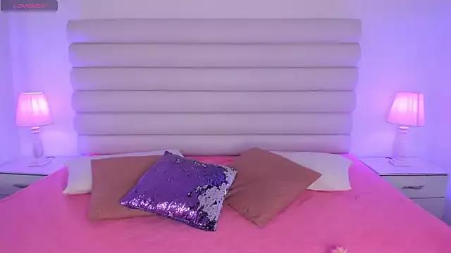 Emily__stone_ from StripChat is Freechat