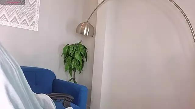 Emma_Reeed from StripChat is Freechat