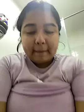 emyrose2 from StripChat is Freechat