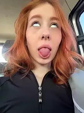 Photos of Foxy_Heart from StripChat is Freechat