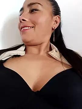 hanna_girl21 from StripChat is Freechat