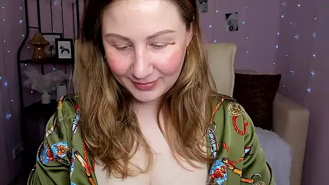 Check-out our online cams range and interact on a personal level with our sweet girls streamers, showing off their voluptuous shapes and toys.