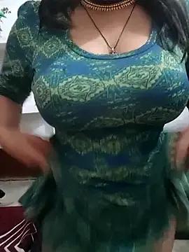 husa_Malikaa — boobs show