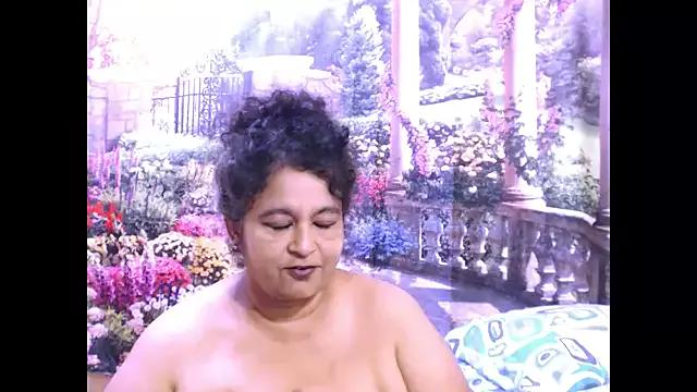 indianstar75 from StripChat is Freechat