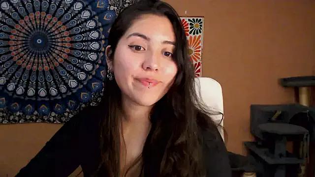 IntimateTales — Freechat on StripChat