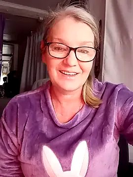 irinamaux — make me happy