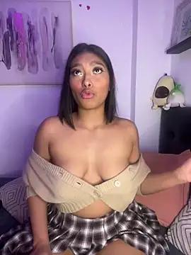 Check-out our online cams range and interact on a personal level with our sweet girls streamers, showing off their voluptuous shapes and toys.