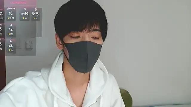 itsme_LEON — Show ass