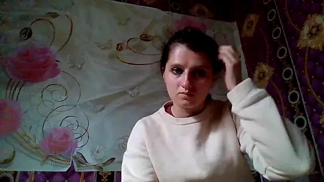 Julia_ais_q from StripChat is Freechat