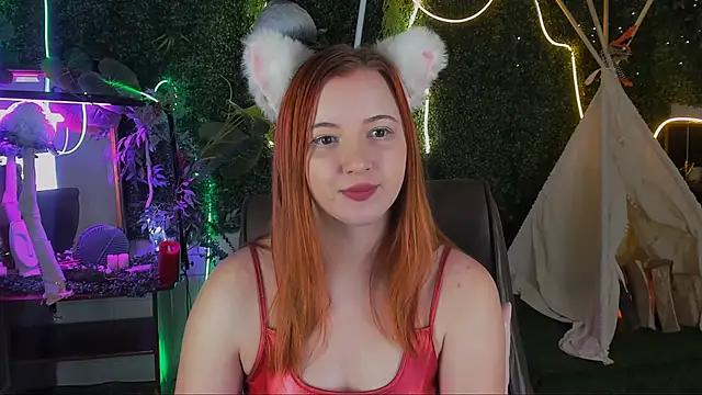 Check-out our online cams range and interact on a personal level with our sweet girls streamers, showing off their voluptuous shapes and toys.