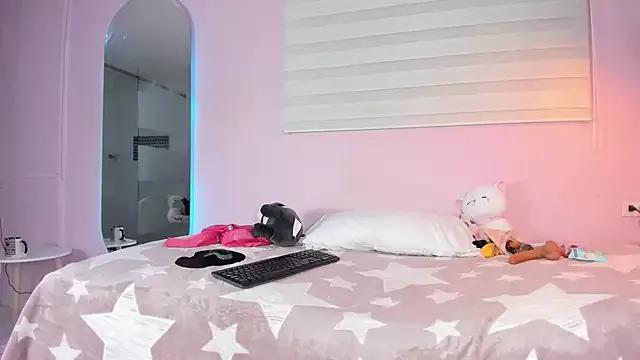 kitty__cum69 from StripChat is Freechat