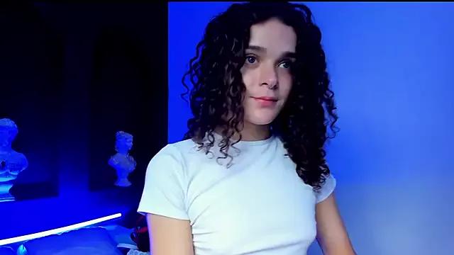 Kylie_Cross from StripChat is Freechat