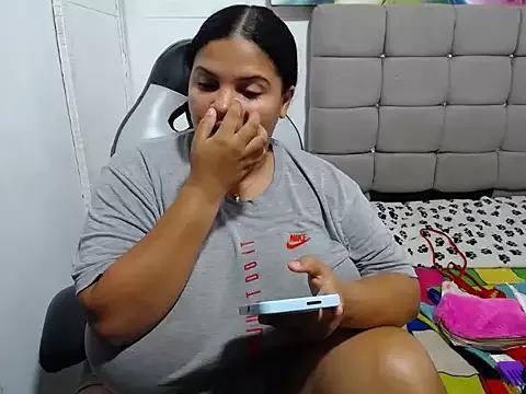 latina_bigboos25 from StripChat is Freechat