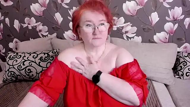 Check-out our online cams range and interact on a personal level with our sweet girls streamers, showing off their voluptuous shapes and toys.