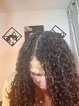 Lina_444 — I whisper your name and kiss you