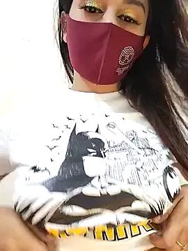 Photos of LizaAnn22 from StripChat is Freechat