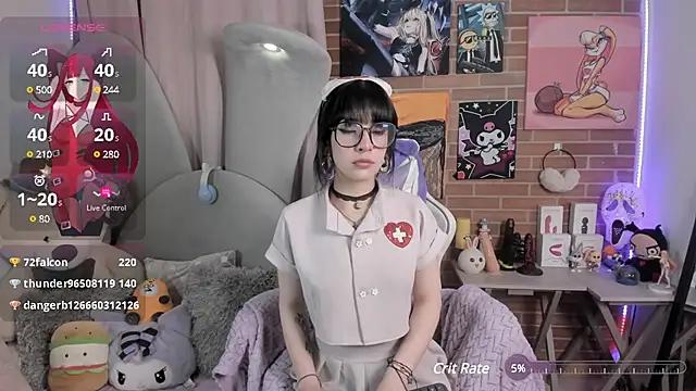 Check-out our online cams range and interact on a personal level with our sweet girls streamers, showing off their voluptuous shapes and toys.