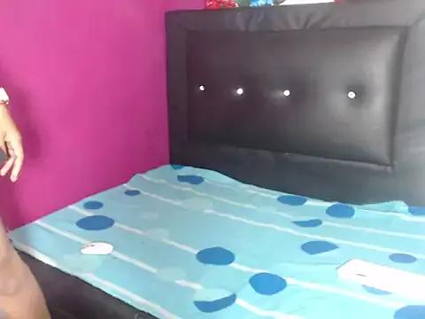LUNA_VIXEN- from StripChat is Freechat