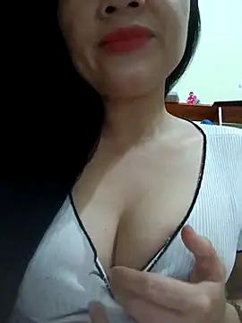 Check-out our online cams range and interact on a personal level with our sweet girls streamers, showing off their voluptuous shapes and toys.