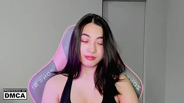 MeilideQian1 — Show your chest