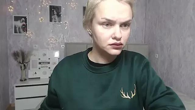 MelissaCats from StripChat is Freechat