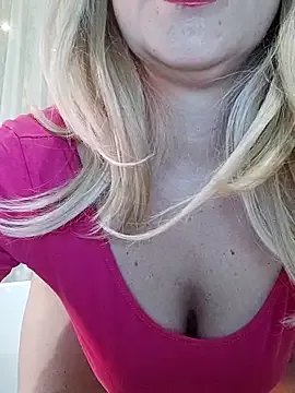 Milfporcona — Freechat on StripChat