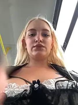 Milkyy_wway — Suck nipples on public