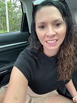 Check-out our online cams range and interact on a personal level with our sweet girls streamers, showing off their voluptuous shapes and toys.