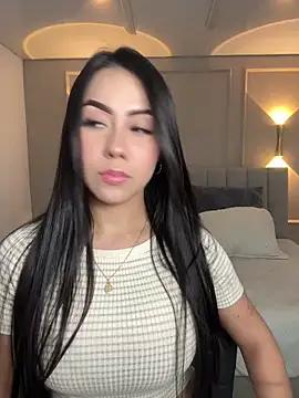 Check-out our online cams range and interact on a personal level with our sweet girls streamers, showing off their voluptuous shapes and toys.