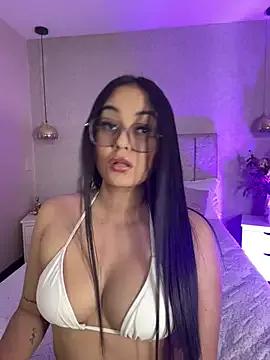 miss_elissa11 from StripChat is Freechat