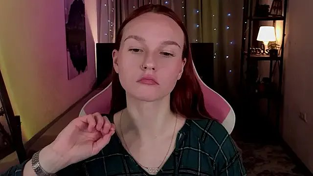 Mya_Sun — sensual dance with teasing