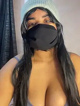 Nabila-hanouna — Ass open 