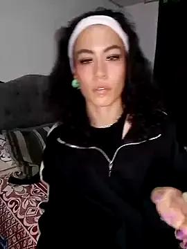 oblivionlove — passionate kisses