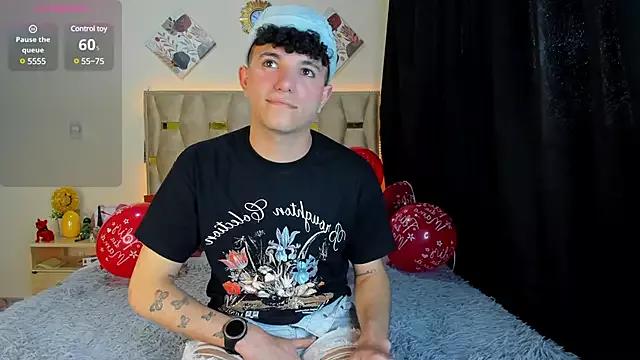 patrick_sanzz from StripChat is Freechat