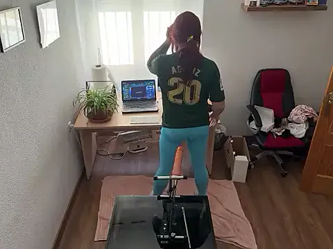 pinkgirls18 — con cual polla follamos