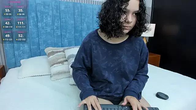 pretty_sunlight_ from StripChat is Freechat